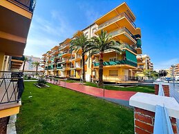 Unik Vacation Palm Beach
