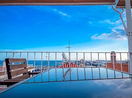 Unik Vacation Attic in Tarragona