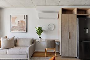 SIX ON N - Fluent Serviced Apartments