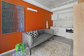 SIX ON N - Fluent Serviced Apartments