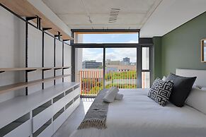 SIX ON N - Fluent Serviced Apartments