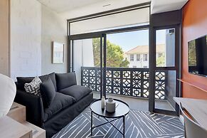 SIX ON N - Fluent Serviced Apartments