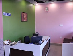 Hotel Roop Shree Inn By GRB