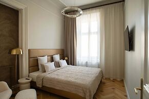 Harmonia Palace - Historic Residence
