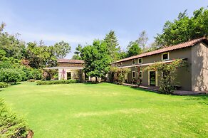 El Salto Luxury Ranch with Lake View