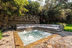 El Salto Luxury Ranch with Lake View
