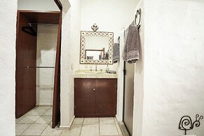 Family Home Pool & Jacuzzi in Cuernavaca