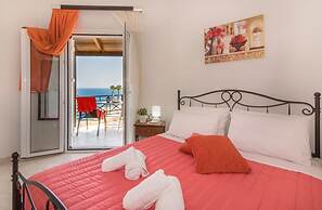 Coastal Paradise Found - Komis Private Pool Gem