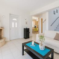 Coastal Paradise Found - Komis Private Pool Gem