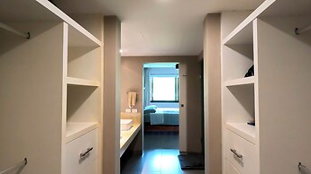 Luxurious Tropical Haven New Luxury Apt.