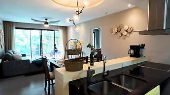 Luxurious Tropical Haven New Luxury Apt.