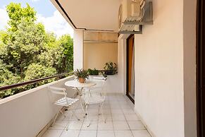 Kalamata s Handmade Apartment