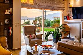 Sunset Paradise - Verga s Ultimate Seaview Getaway