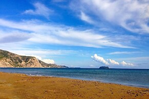 Zante s Azure Nest - Serene Summer Getaway
