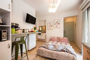 Mini Zen Nomad Maison - Calming and Charming