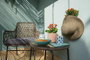 Mini Zen Nomad Maison - Calming and Charming
