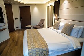 Ramada by Wyndham Cox's Bazar Kolatoli Beach