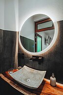 Casa Romira