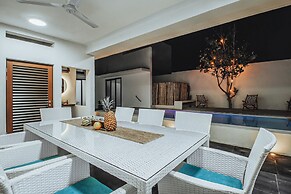 Casa Romira