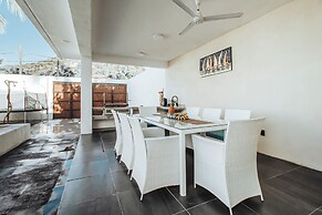 Casa Romira