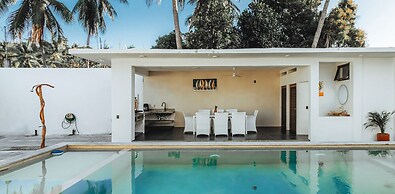 Casa Romira