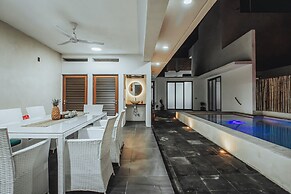 Casa Romira