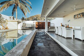 Casa Romira