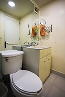 New Loft with Valet Parking & Amenities