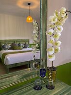 HOTEL EL PEDREGAL