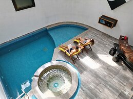 Hotel Alcampo