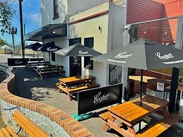 Native Rose Hotel
