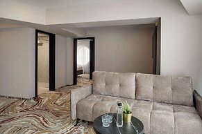 Ramada by Wyndham Bucharest Otopeni Airport