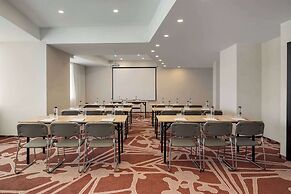 Ramada by Wyndham Bucharest Otopeni Airport