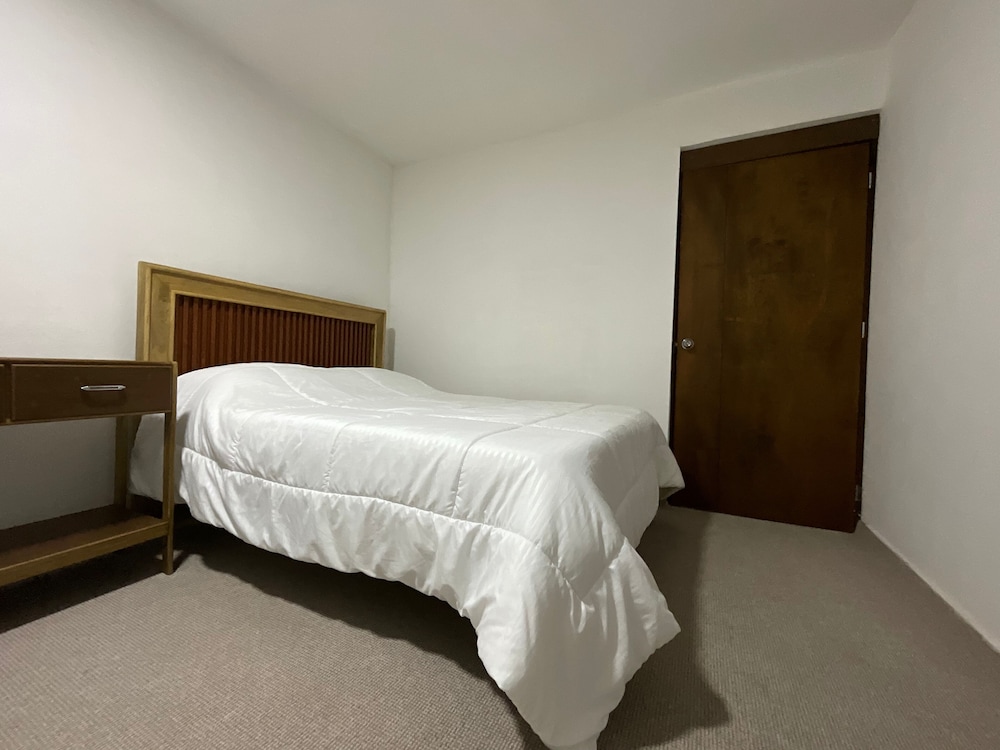 GL Hostal