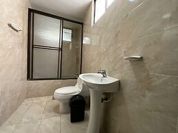 GL Hostal
