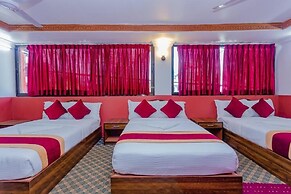 Hotel Aakansh