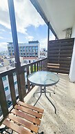 Downtown Rooms, 200m from Marina Beach