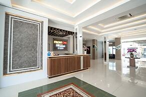 Front One HK Resort Semarang