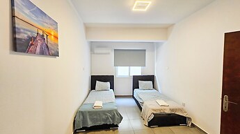 Sunshine City Apartment