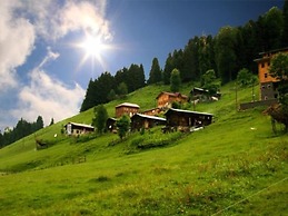 EVALAND GLAMPING RESORT