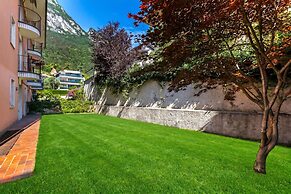 Il Giardino di Riva