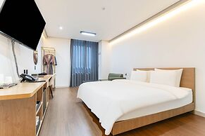 HOTEL DEOKYEONG