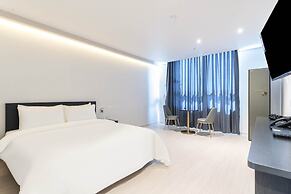 HOTEL DEOKYEONG