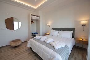 Flisvos Beachfront Apartments