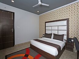 Hotel Arhaan Palace By GRB