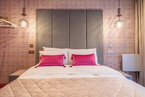Howfield Hotel