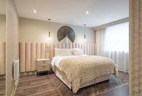 Howfield Hotel