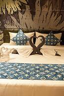 Click Hotel