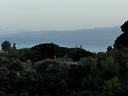 Eagle Nest Skiathos