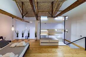 Aigli Seafront Loft-bespoke Design Gem